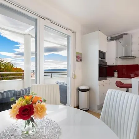 In With Sea View, Balcony, Air Conditioning, Wifi 5141-1 스플리트